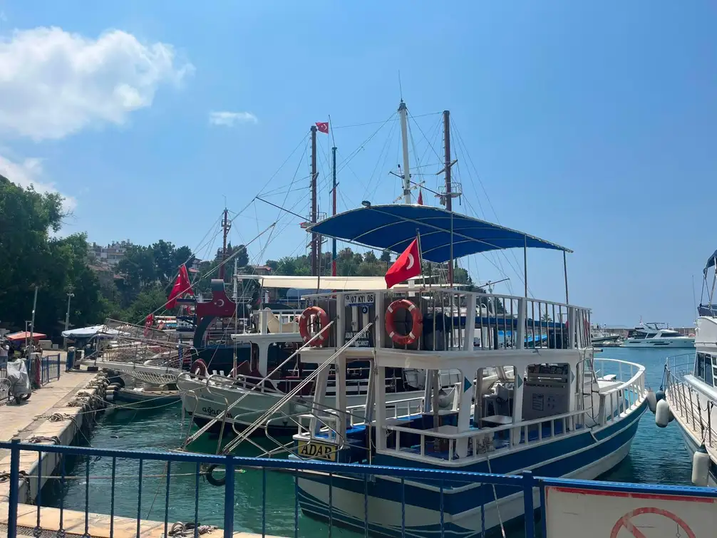 Antalya Old City Harbour Boat & Local Fish Bread Experience