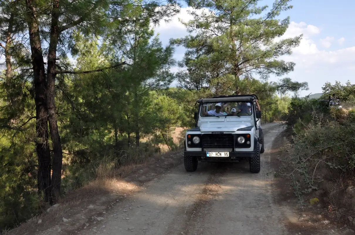 Kemer: Jeep Safari Tour with Lunch at Riverside 3