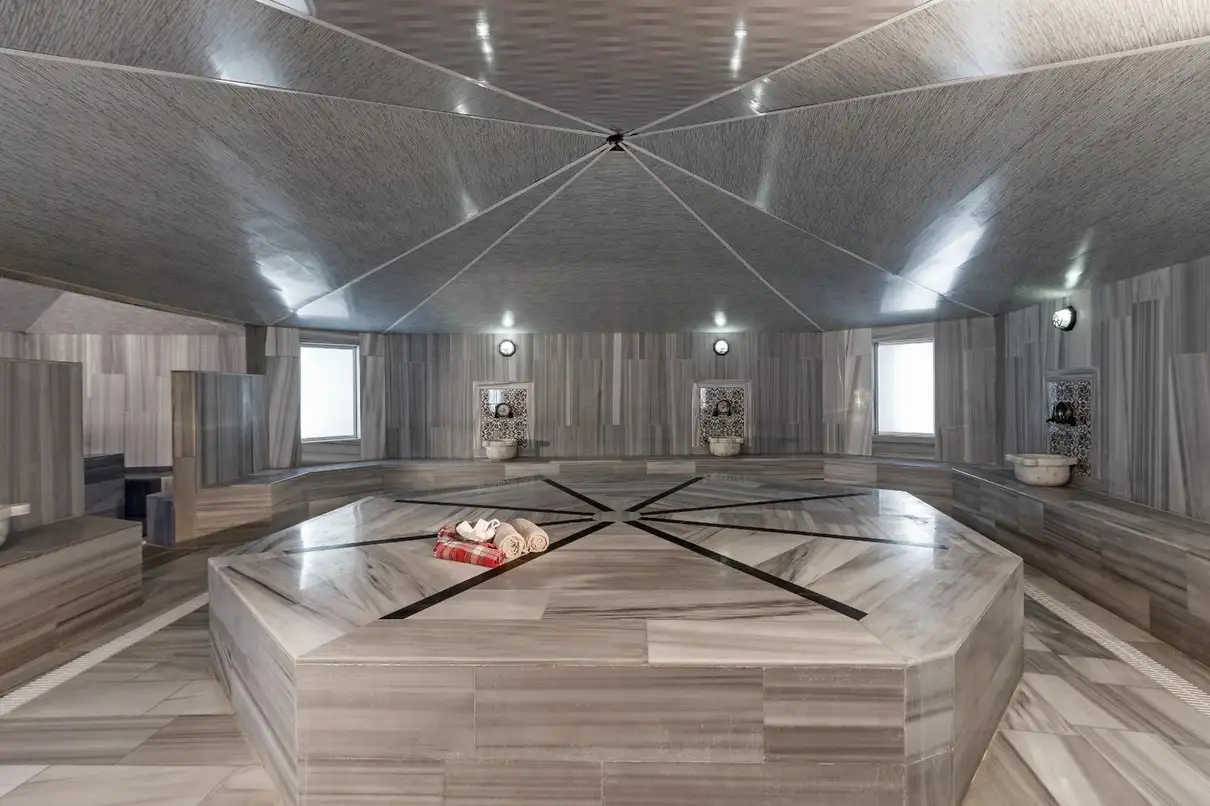 Turkish Bath with Peeling, Foam, and Oil Massages 1