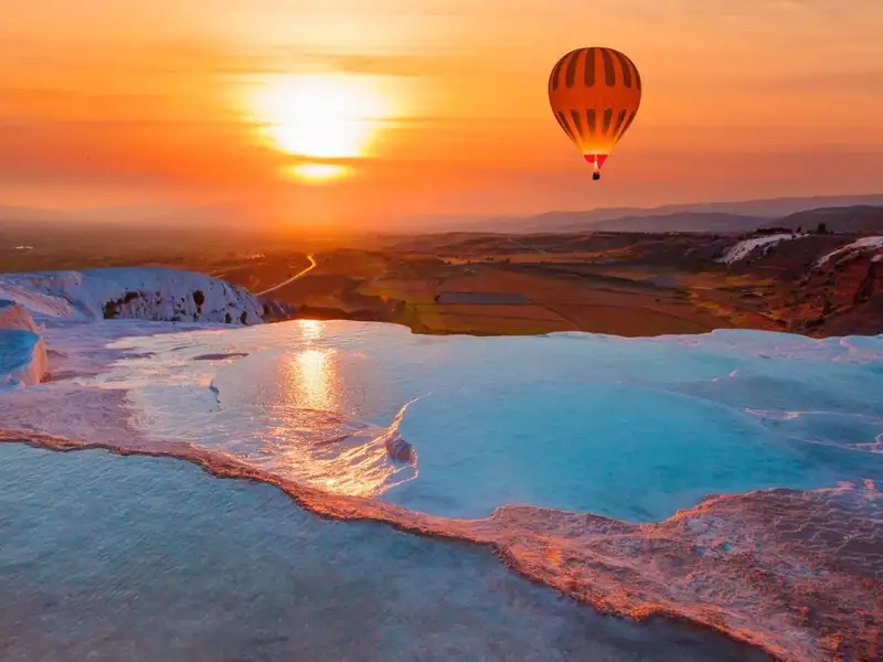 Pamukkale: Sunrise Hot Air Balloon Flight with Certificate