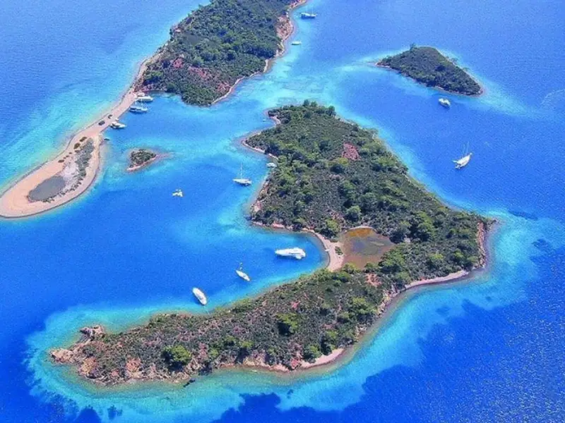Fethiye: 12 Islands Boat Tour with Lunch & Hotel Transfers