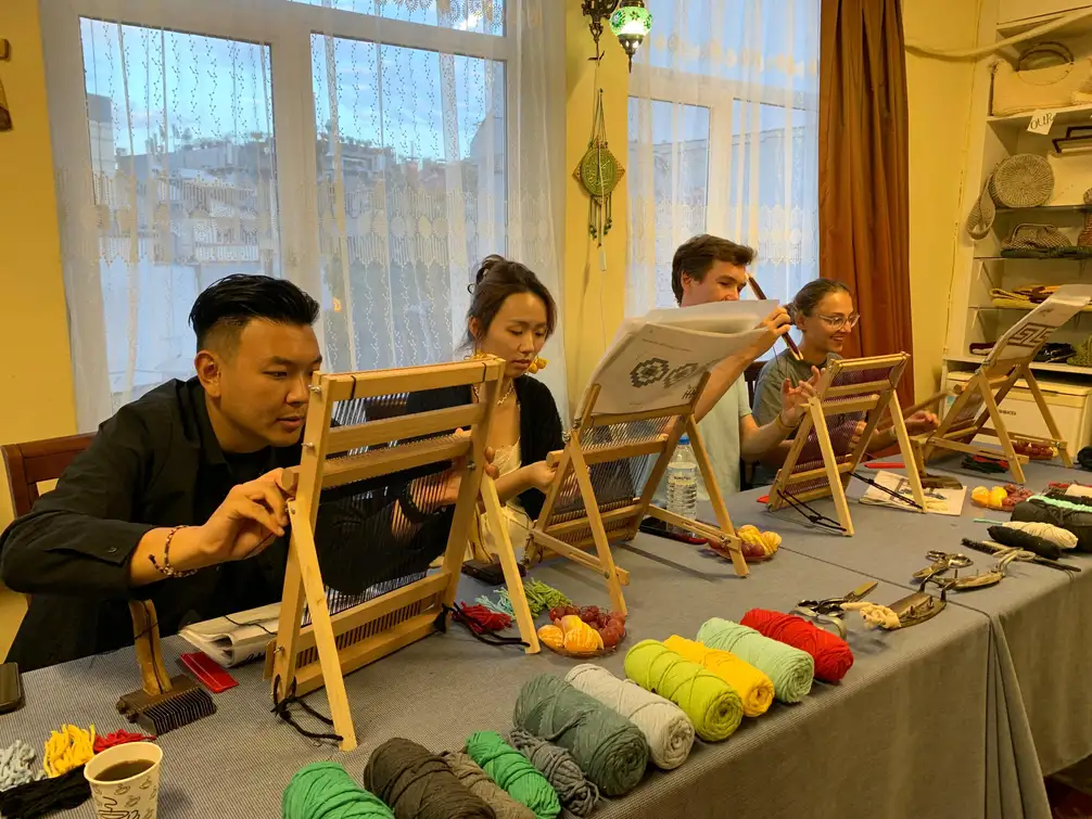 Istanbul: Turkish Carpet/Rug Weaving Workshop with Artisan 5