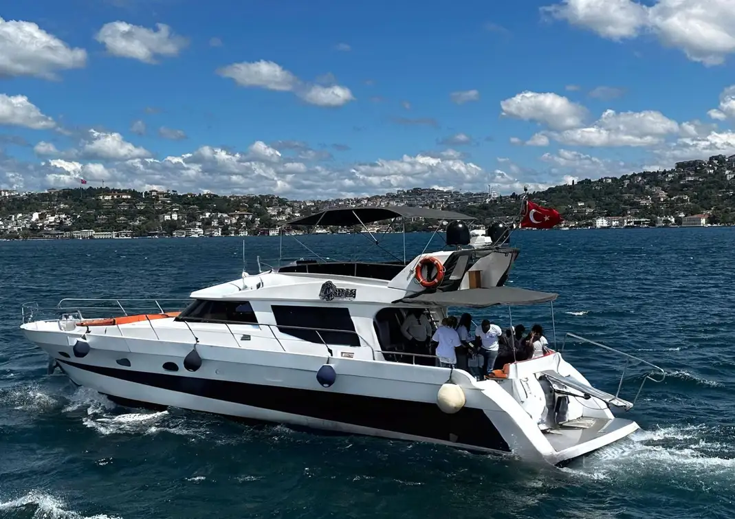 Istanbul: Morning Bosphorus Yacht Cruise w/Turkish Breakfast 3