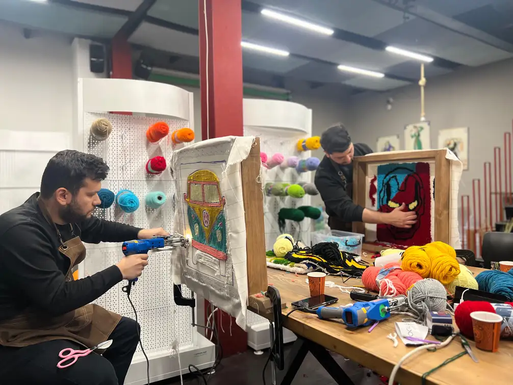 Istanbul: Rug Tufting Workshop - Weave Your Own Rug 2