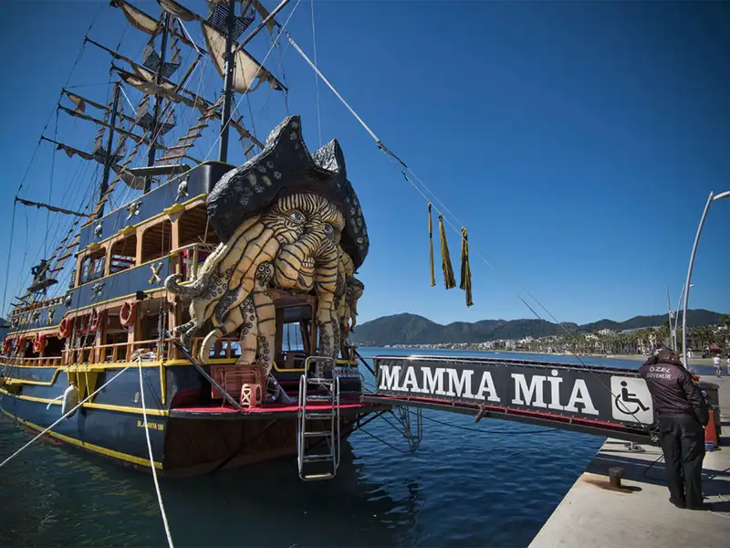 Marmaris All-Inclusive Pirate Boat Trip 3