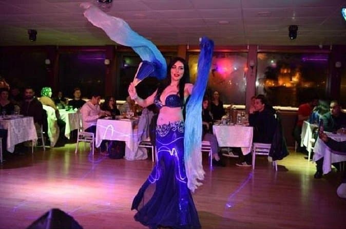 Bosphorus Dinner Cruise & Night Show 2