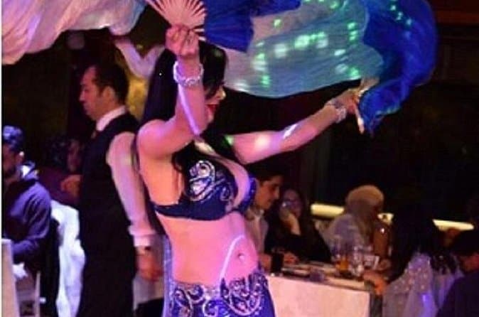 Bosphorus Dinner Cruise & Night Show 1